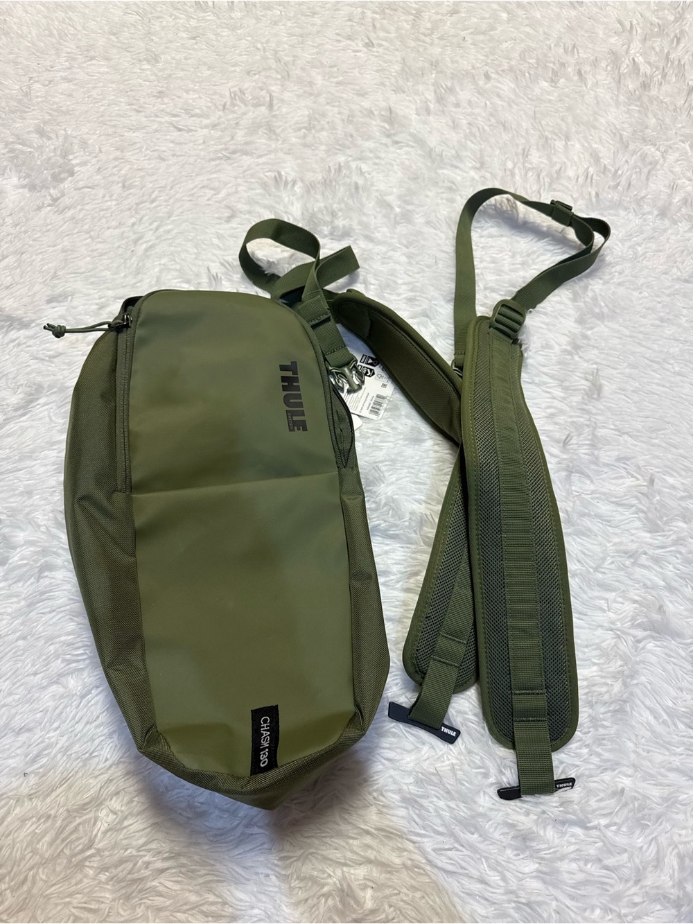 Thule Chasm Olive Green Duffle Bag Packing Case / Accessories Carry Bag